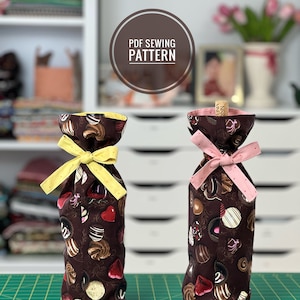 Wine bottle bag sewing pattern; Wine bottle holder PDF sewing pattern |www.BLHandmade.com