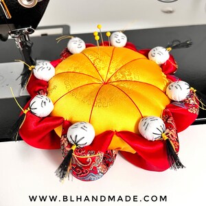 Vintage People Pincushion Sewing Pattern (PDF Pattern)