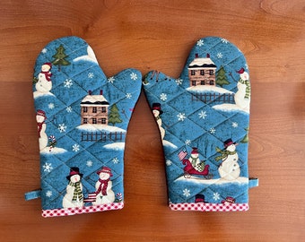 One Pair Cotton Oven Gloves; Oven Mitt; Christmas Oven Mitt; Holiday Gifts | www.BLHandmade.com