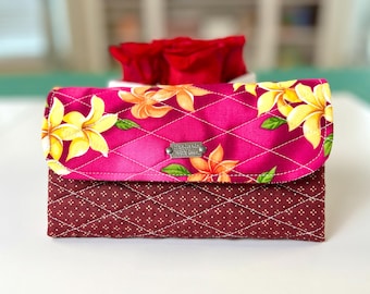 Handmade Hawaiian Bifold Fabric Wallet – 12 Card Slots (Red)