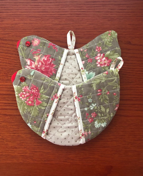 Cute Potholders  Sewing crafts, Sewing items, Sewing gifts