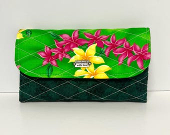 Handmade Hawaiian Bifold Fabric Wallet – 12 Card Slots (Green)