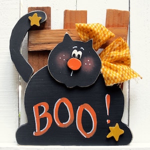 Halloween Black Cat Shelf Sitter Halloween Decor Wood Cat Decor Halloween Wood Picket Fence Decor Primitive Painted Wood Halloween Cat Decor