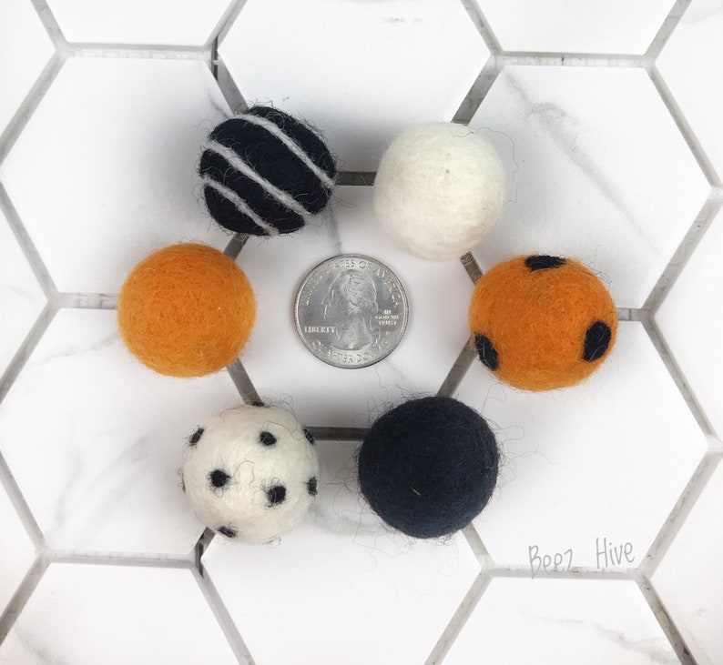 Halloween Pom Pom Garland Halloween Felt Ball Garland Spooky Etsy UK