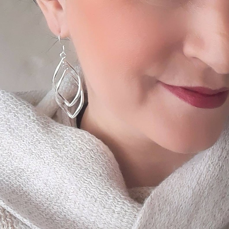 Twisted Teardrops Dangle Earrings 925 Silver 1 Pair