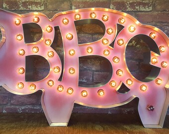 Marquee light up sign 'BBQ PIG'