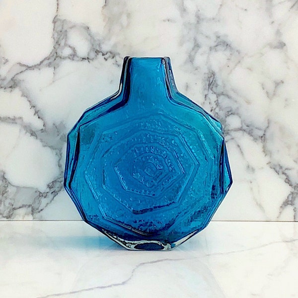Vintage Mid Century Modern English Whitefriars Textured Art Glass Banjo Vase #9681 Kingfisher Blue 1966 Geoffrey Baxter Design England 1960s