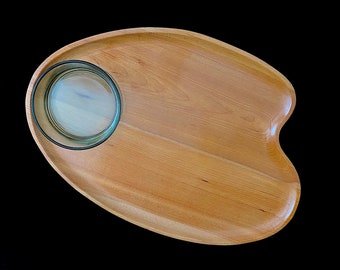 Vintage Mid Century Modern Holly Wood Tray Plater in the form of a Painter's Pallet w/ Glass Bowl Insert Woodpecker Wood Ware Japan 1960s