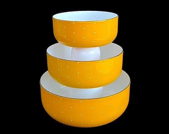 Vintage Mid Century Modern Ampleur Ejiry Set of 3 Nesting Enameled Bowls Yellow Enamel w Tiny Diamond Dots Design Japan 1970s