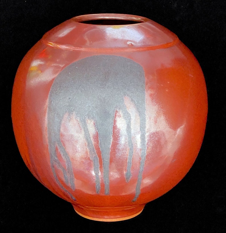 Large 12 Vintage Japanese Bulbous Ball Vessel Pottery Vase w Metallic Reddish Brown Glaze w Drip Glaze Accent Larry Laszlo for Mikasa 1980s image 9