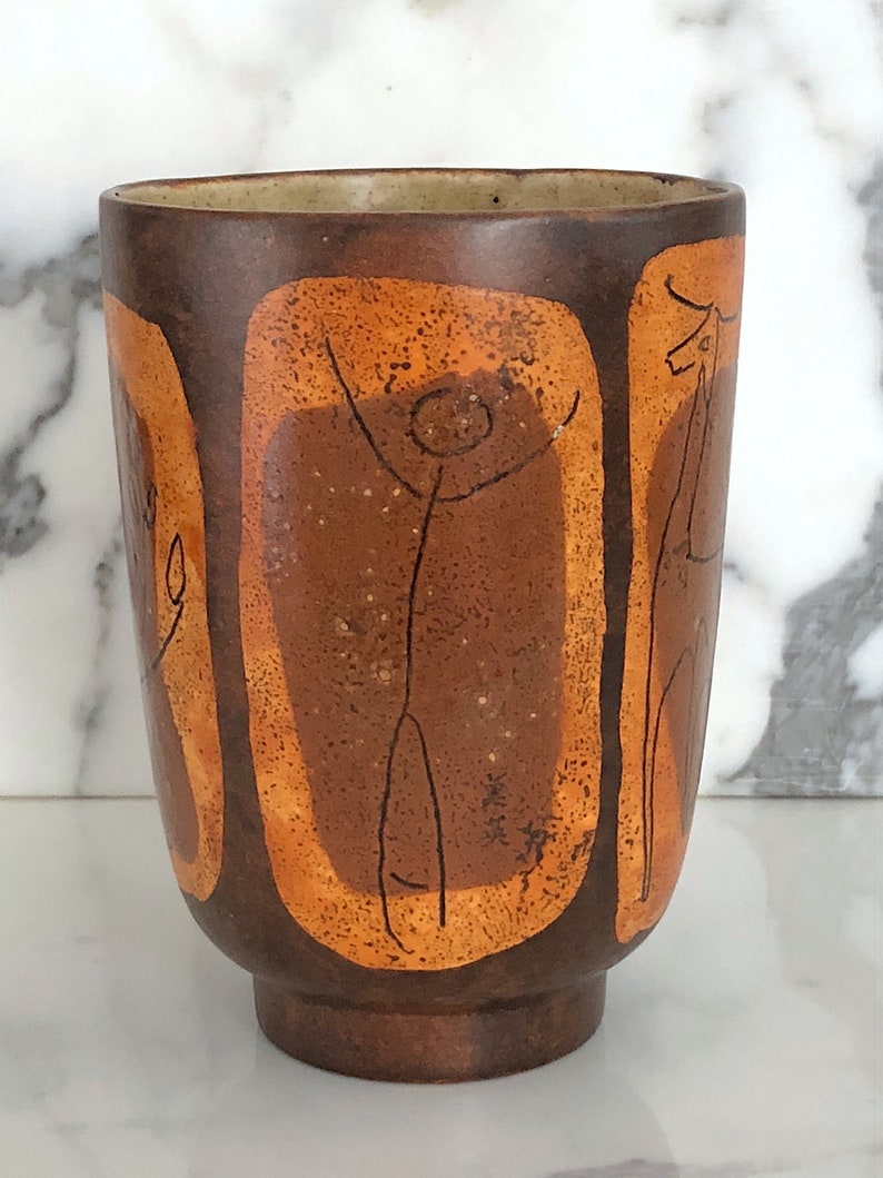 Plants and Animal Drawings Brown /& Orange Glazes 7 20th Century 1970s Vintage Mid Century Modern Art Pottery Ceramic Vase w Stick People
