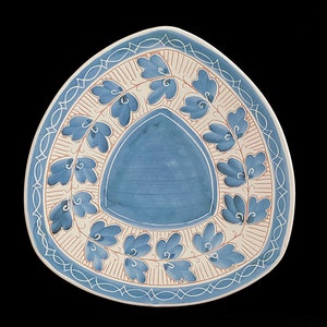 Vintage Mid Century Modern Scandinavian Art Pottery Hand Made ELLE Keramikk Oslo Norway Norweigian 12 Triangular Platter Charger Plate image 2
