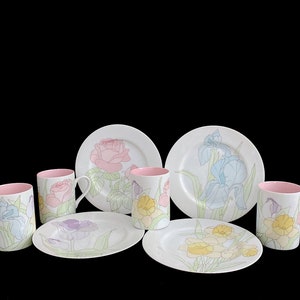 Vintage 1970s Modern Luncheon Set of 4 SPRING GARDEN Plates and Mugs Cups Fitz and Floyd Japan Japanese image 2