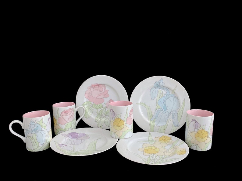 Vintage 1970s Modern Luncheon Set of 4 SPRING GARDEN Plates and Mugs Cups Fitz and Floyd Japan Japanese image 2