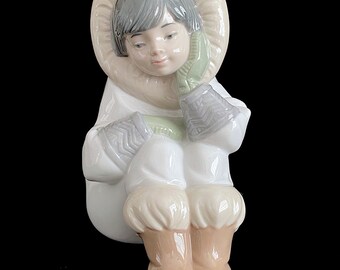 Vintage Spanish Lladro NAO Porcelain ARCTIC DREAMS Eskimo Boy