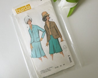 Vintage Sewing Pattern Burda 50032 suit, skirt and jacket size 38/40 42 44