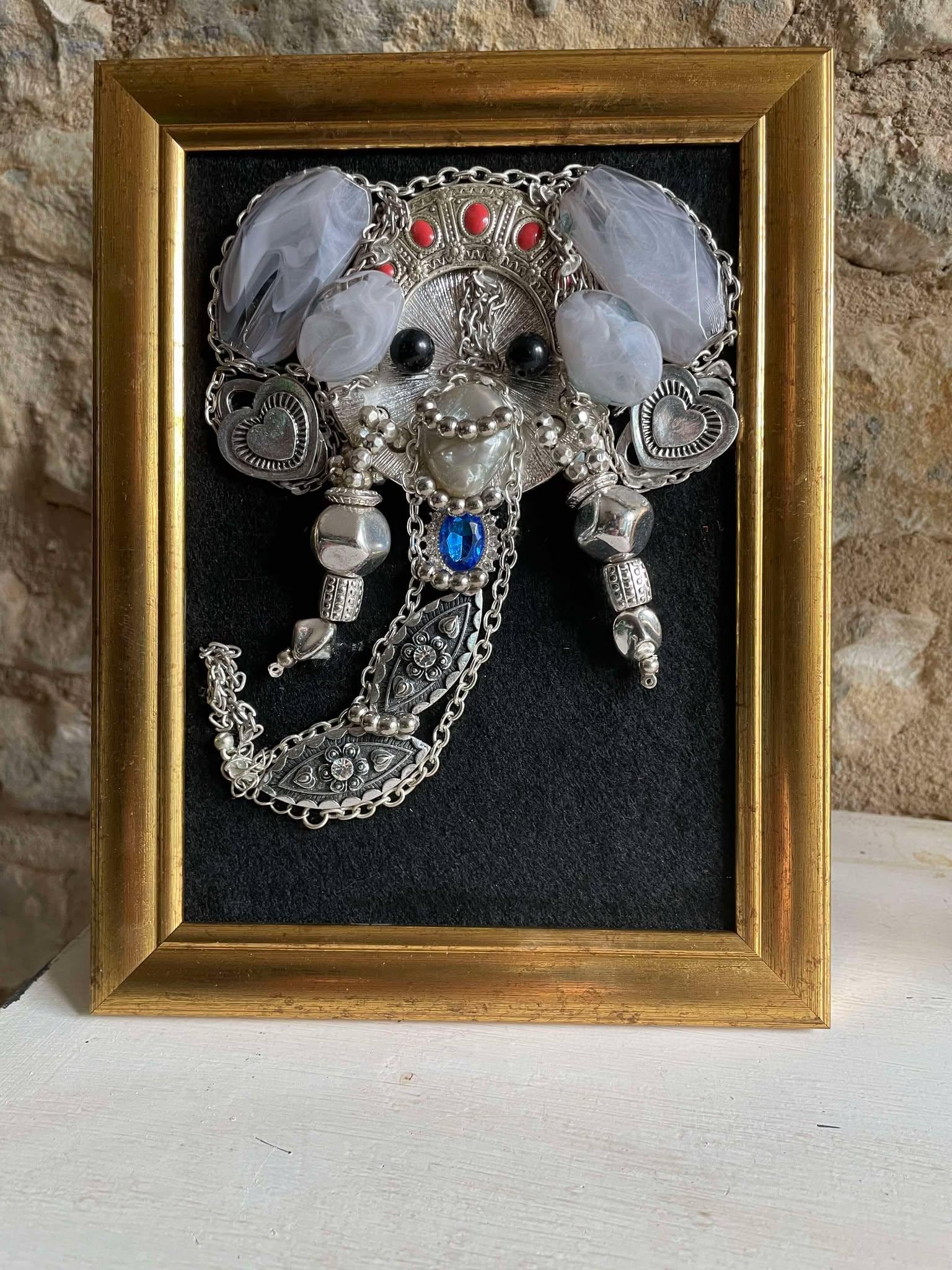 【格安】 CTHY HERITAGE JEWELRY ORNAMENT Jewellery Art Elephant, Recycled Jewellery Art, Broken Jewellery