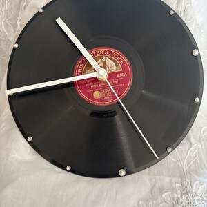 78 Schallplatten-Wanduhr