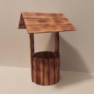 Rustic Pine Wishing Well Planter