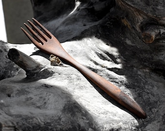 Unique wooden fork, walnut wood, Unique kitchenware, Handcrafted and great for eating, Precise elegance, beautiful design