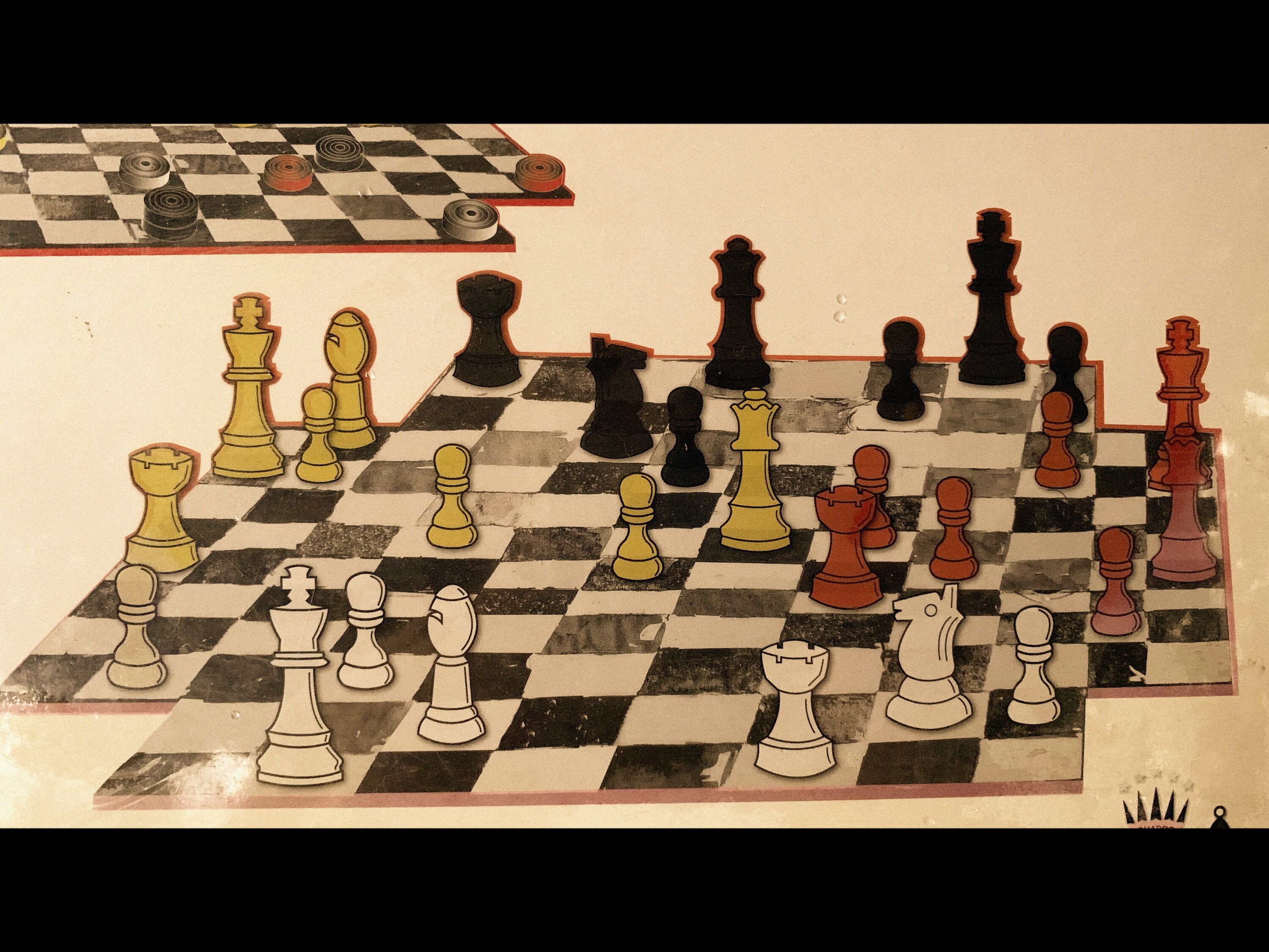 Quadro Chess & Draughts - 4 player