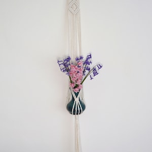 Macrame Plant Hanger, Plant Lover Gift, Plant Accessories