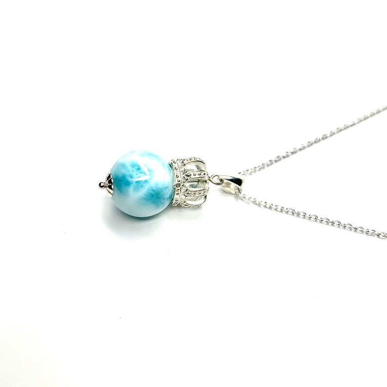 Gift Jewelry Sterling Silver Crown Design Anniversary Gifts Round 14mm Gemstone Love and Peace Larimar Silver Necklace SV925 Blue