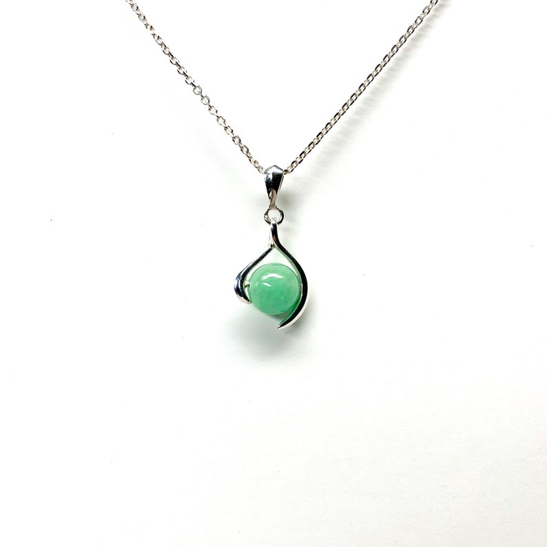 Gift Jewelry Healing Pendant Gold made in Japan May Birthstone Green Charis Jewelry SV925 Jade Gemstone Sterling Silver 8mm necklace K18
