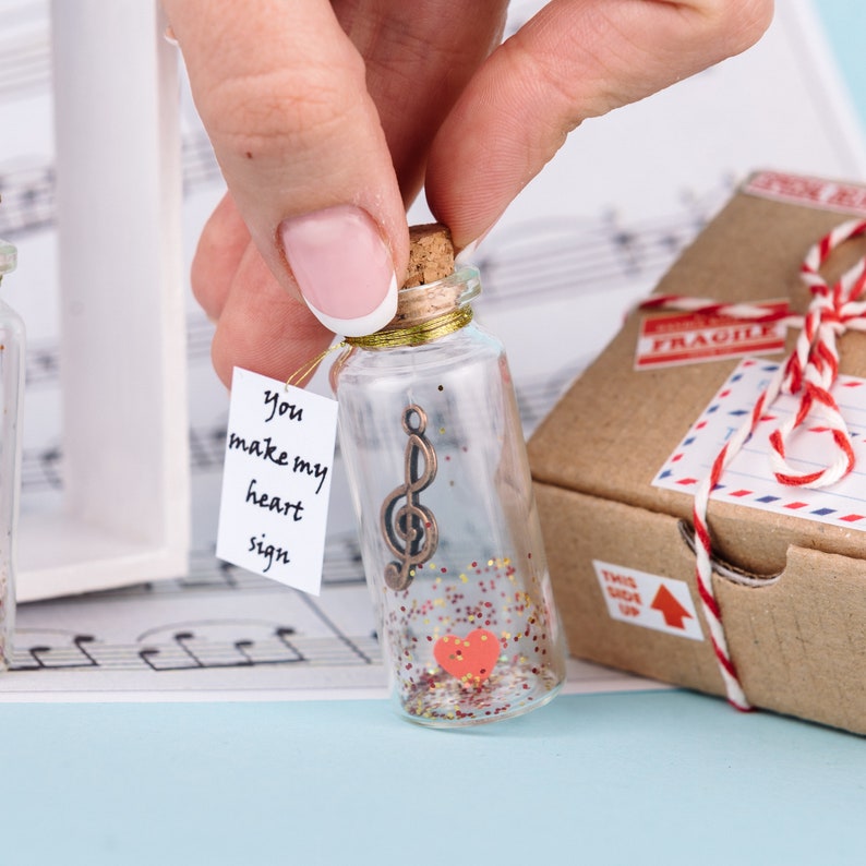Musician gift Personalized Gift for husband Musician gift for him Wish jar Gratitude jar Alto clef gift for boyfriend