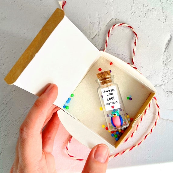 Small presents for best sale girlfriend