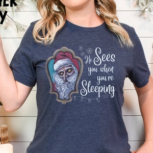 Creepmas Goth Clothes Upiorna świąteczna koszulka Horror Xmas Tee Zombie Santa Upiorna świąteczna koszulka Krampus Little Helper Horror Lover Shirt