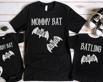 Custom Mom Shirt Mommy and Me Shirt Goth Mom Matching Shirts Bat Mom Spooky Mother's Day Matching T-Shirts Mama Baby Bat Daddy Bat Tshirts