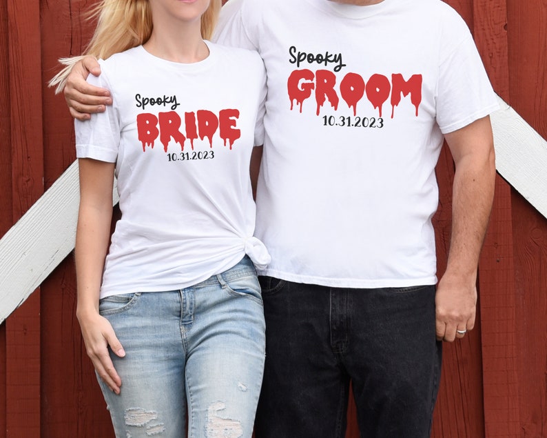 Camisa de boda personalizada Novia espeluznante y novio Camiseta personalizada Boda gótica Fecha personalizada Camiseta Parejas a juego Camiseta de boda Regalo gótico imagen 5