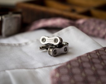 Recycled Bicycle Chain Cufflinks - Silver Bicycle Chain Cufflinks for Cyclist Enthusiasts