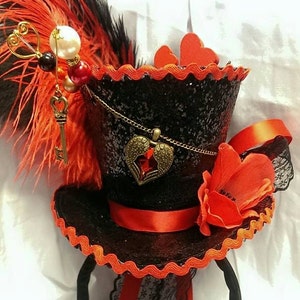 Queen of Hearts Alice in Wonderland Valentines Mini Top Hat Mad Hatter Tea Party Halloween Wedding Ascot Steampunk Cosplay