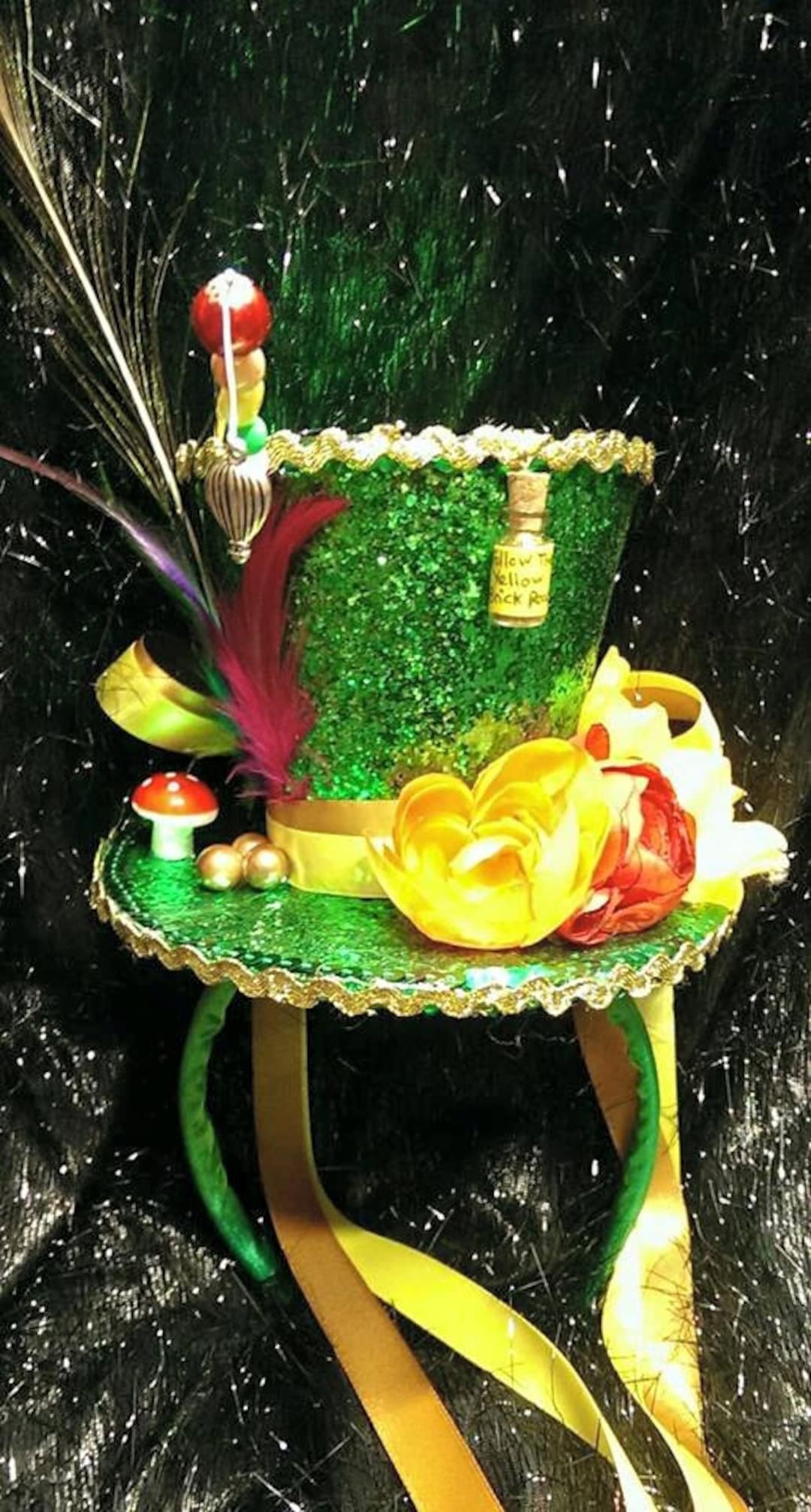 Wizard of Oz Emerald City Steampunk Mini Top Hat 