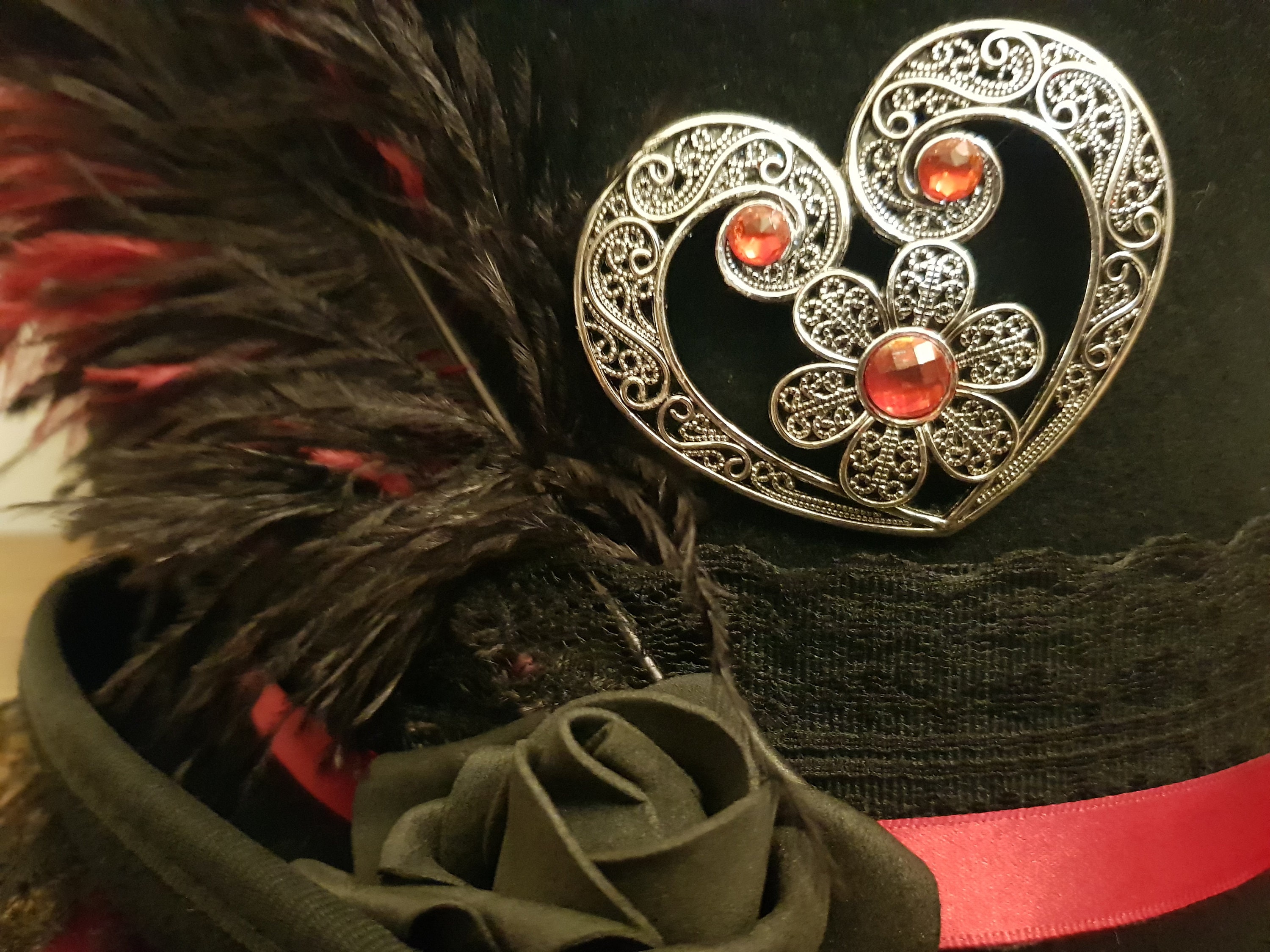 Stevie Nicks Inspired Top Hat 100% Wool Black Red WILD HEART  display picture 1