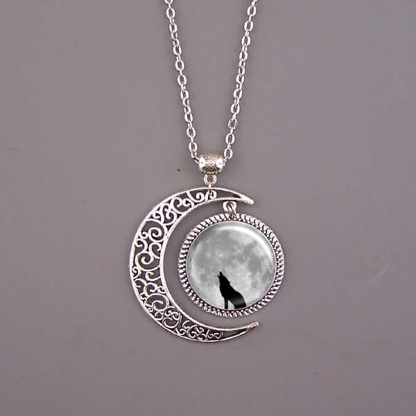 Wolf Necklace,Wolf jewelry,Wolf pendant,dark clouds Pendant,moon necklace,custom picture art pendant