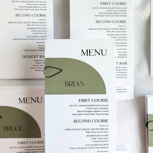 Geometryczne menu weselne, karta miejsca Sage, karta miejsca Half Arch w zestawie, menu weselne, drukowane menu, nowoczesne menu weselne w kształcie łuku, minimalistyczne