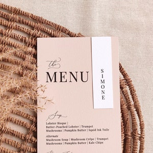 Neutralne menu z wizytówkami, kremowe menu, menu Biscuit Shade, minimalistyczne menu, menu z wizytówkami, drukowane menu, menu weselne, ciepły kolor