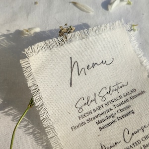 Menu z tkaniny, Menu z tkaniny ślubnej, Naturalna bawełna, Nowoczesne menu, Rustykalne wesele, Menu drukowane na bawełnie, Bawełna, Menu drukowane na tkaninie