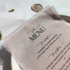 Menu en lin, vieux rose, menu en lin de mariage, menu moderne, mariage rustique, menus imprimés sur lin, menus imprimés sur tissu, minimal, menus en lin