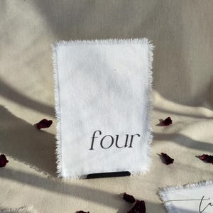 Numeri da tavolo in tessuto, numeri da tavolo per matrimonio, numeri da tavolo in cotone, segnatavolo in lino, numeri da tavolo in cotone stampato,