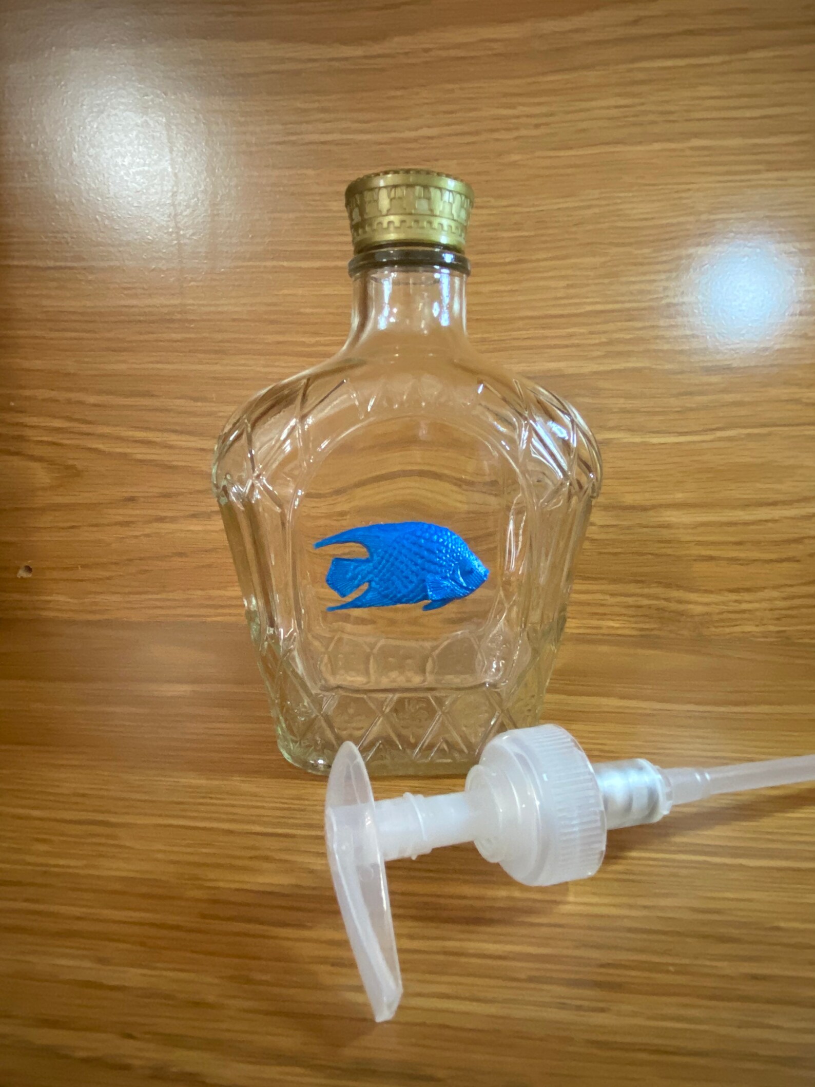soap dispenser with floating fish
