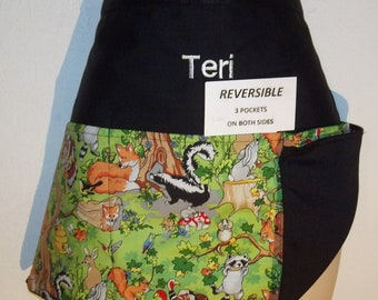 Handmade REVERSIBLE WOODS Animals & SKUNKS server waitress waist apron with three pockets on both sides 6045 R