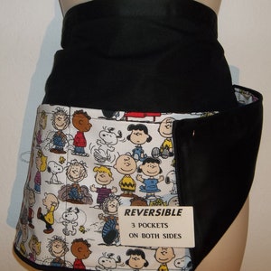 PEANUTS GANG Handmade REVERIBLE server waitress waist apron  with three pockets both sides 6653 R