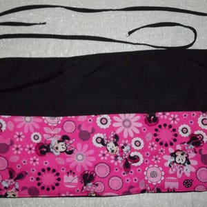 Handmade Reversible server waitress half waist, waiter apron Disney Minnie on Pink with three pockets on both sides 6183 R image 5