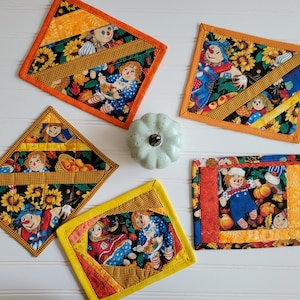 希少✨️Raggedy Ann & Andy パッチワーク ラグ マット 希少✨️Raggedy Ann & Andy パッチワーク ラグ マット - メルカリ
