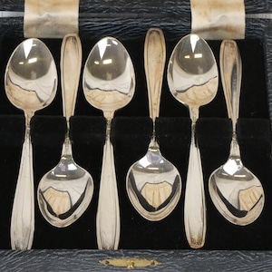 Vintage Set of Six EPNS Silver Plated Teaspoons in Original Box
