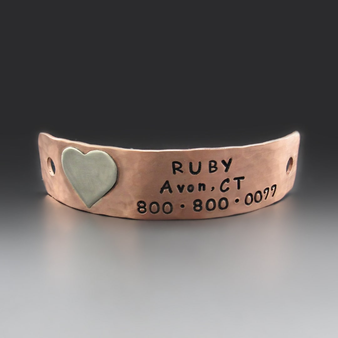 View of Custom Personalized Dog Name Plate | Pet ID Tag With Heart | Quiet Dog ...